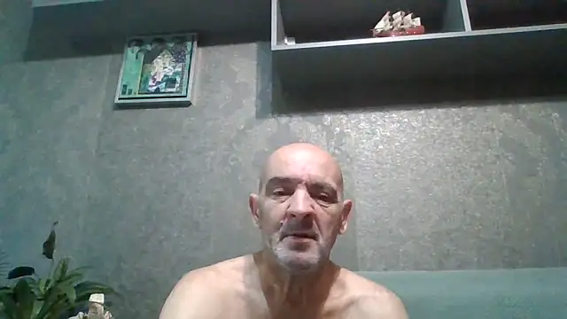 Snapshot of skorpibg65 chatting on 06/10/26, 12:59 skorpibg65 online show from 06/10/26, 12:59