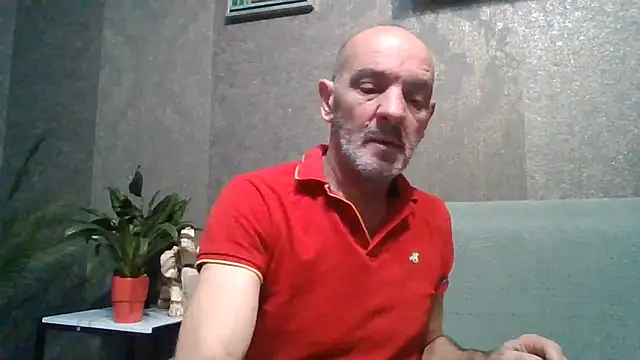 Snapshot of skorpibg65 chatting on 06/15/26, 05:48 skorpibg65 online show from 06/15/26, 05:48