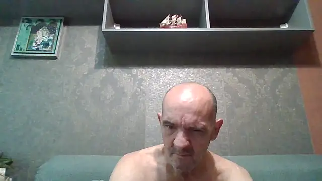 Snapshot of skorpibg65 chatting on 07/12/26, 08:38 skorpibg65 online show from 07/12/26, 08:38
