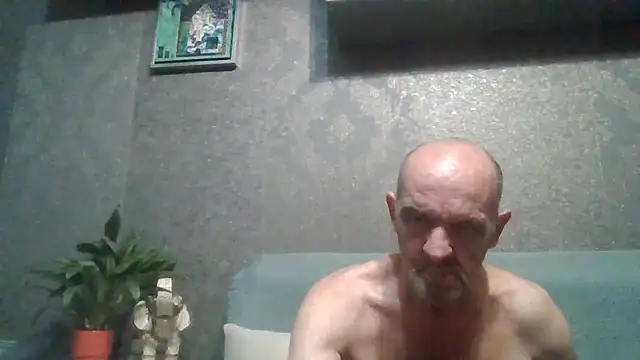 Snapshot of skorpibg65 chatting on 07/15/26, 01:11 skorpibg65 online show from 07/15/26, 01:11