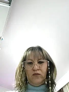 naughtymilfT online show from 02/20/25, 05:18