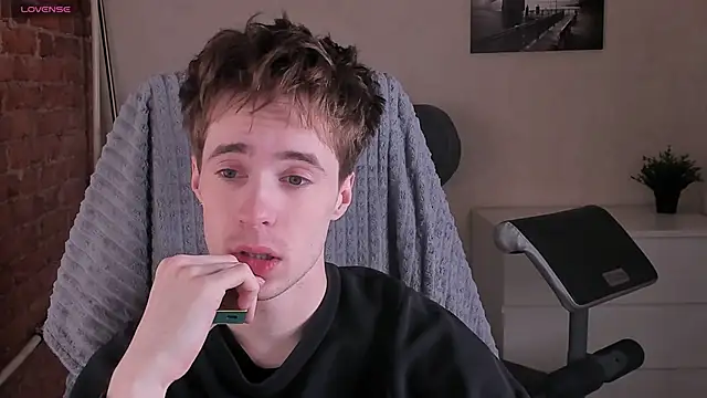 Snapshot of _tokyo_ghoul chatting on 12/29/24, 10:12  tokyo ghoul online show from 12/29/24, 10:12