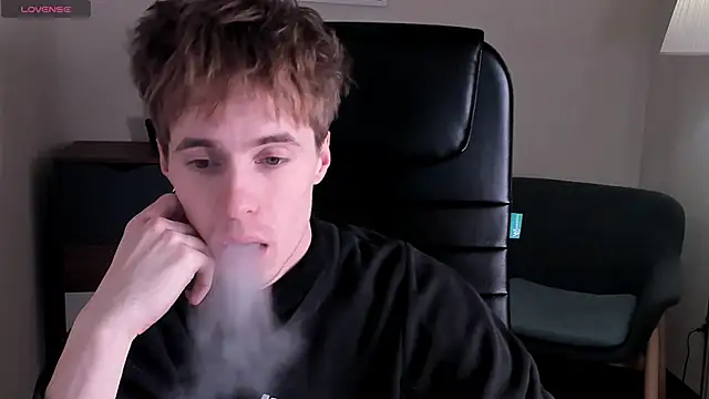 Snapshot of _tokyo_ghoul chatting on 01/03/25, 09:58  tokyo ghoul online show from 01/03/25, 09:58