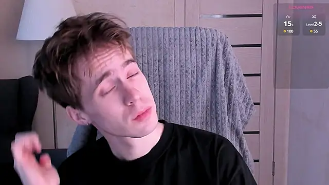 Snapshot of _tokyo_ghoul chatting on 01/18/25, 08:31  tokyo ghoul online show from 01/18/25, 08:31