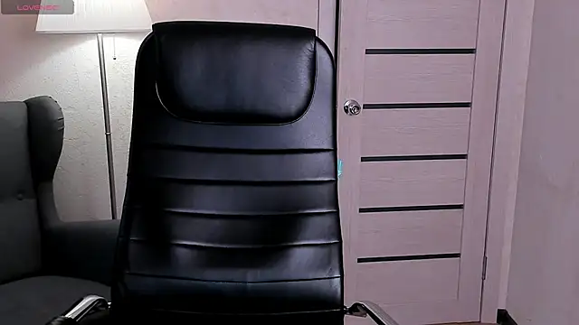 Snapshot of _tokyo_ghoul chatting on 03/01/25, 10:13  tokyo ghoul online show from 03/01/25, 10:13