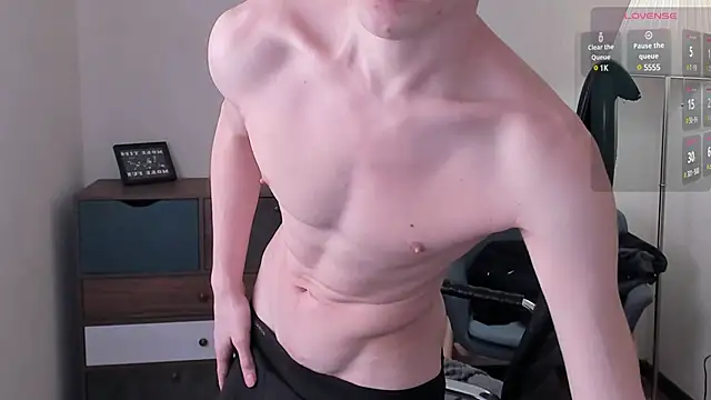 Snapshot of _tokyo_ghoul chatting on 03/13/25, 01:18  tokyo ghoul online show from 03/13/25, 01:18