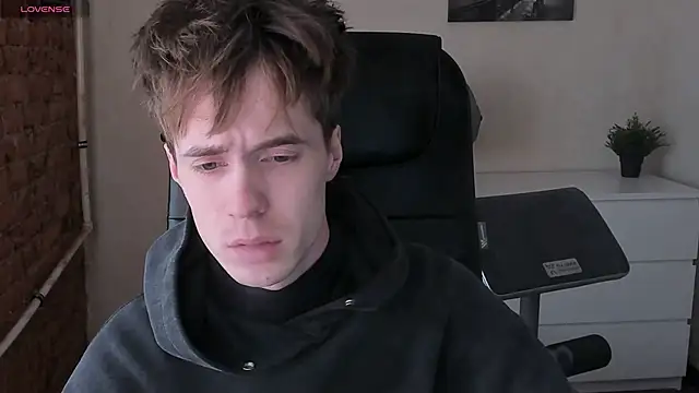 Snapshot of _tokyo_ghoul chatting on 03/14/25, 10:07  tokyo ghoul online show from 03/14/25, 10:07