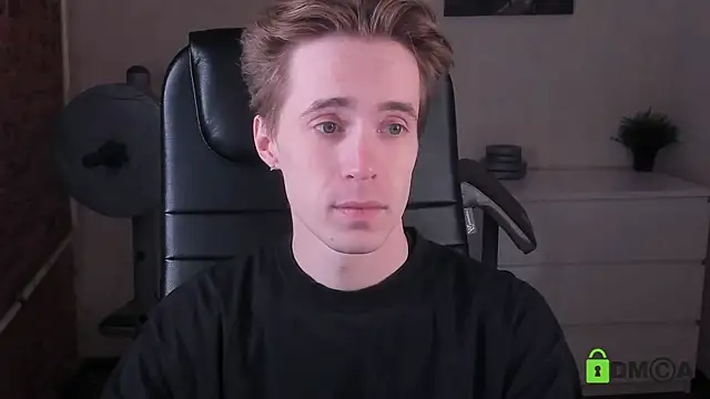 Snapshot of _tokyo_ghoul chatting on 10/26/25, 05:13  tokyo ghoul online show from 10/26/25, 05:13