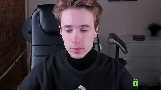 Snapshot of _tokyo_ghoul chatting on 11/15/25, 07:05 tokyo ghoul online show from 11/15/25, 07:05