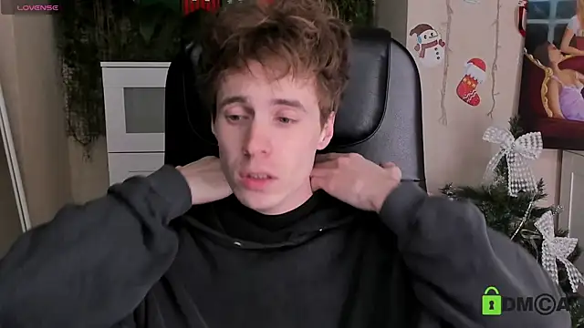 Snapshot of _tokyo_ghoul chatting on 01/10/26, 03:14 tokyo ghoul online show from 01/10/26, 03:14