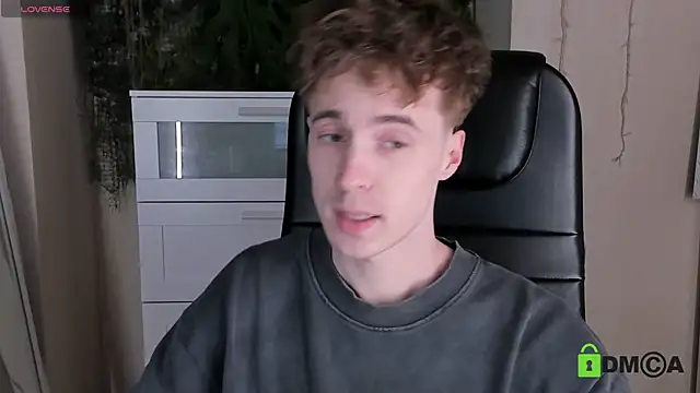 Snapshot of _tokyo_ghoul chatting on 02/20/26, 10:27 tokyo ghoul online show from 02/20/26, 10:27