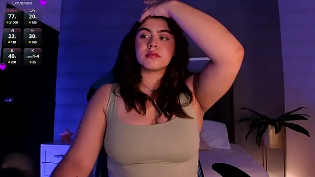 Snapshot of veronica185 chatting on 01/21/25, 02:43 veronica185 online show from 01/21/25, 02:43