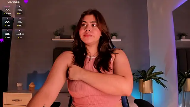 Snapshot of veronica185 chatting on 02/05/25, 06:35 veronica185 online show from 02/05/25, 06:35