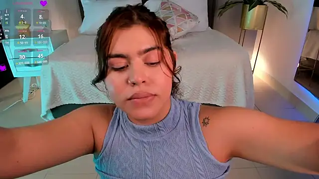 Snapshot of veronica185 chatting on 02/25/25, 05:30 veronica185 online show from 02/25/25, 05:30