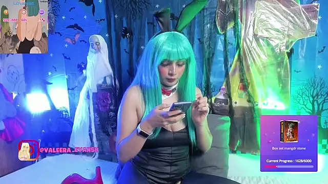 Valeera Evans8 online show from 10/25/25, 11:32