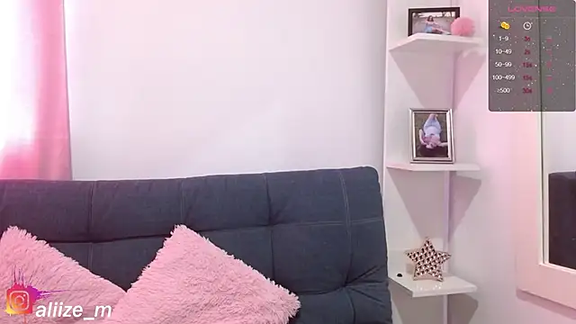 aliicee m online show from 12/08/24, 01:36