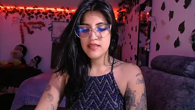 azahar  ziiz online show from 01/16/25, 05:00