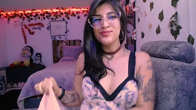 azahar  ziiz online show from 01/17/25, 11:49