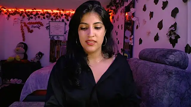 azahar  ziiz online show from 01/23/25, 10:44