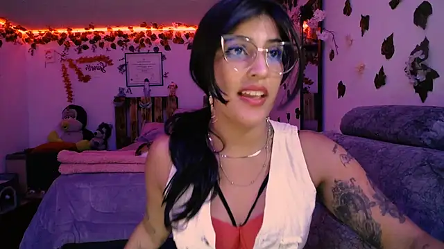 azahar  ziiz online show from 02/07/25, 03:01