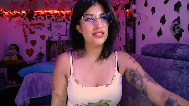 azahar  ziiz online show from 02/11/25, 11:10