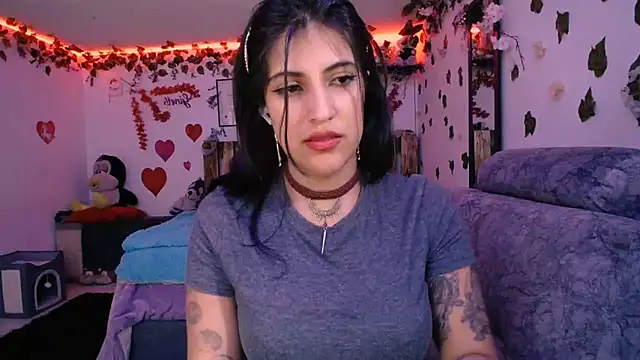 azahar  ziiz online show from 02/21/25, 07:32