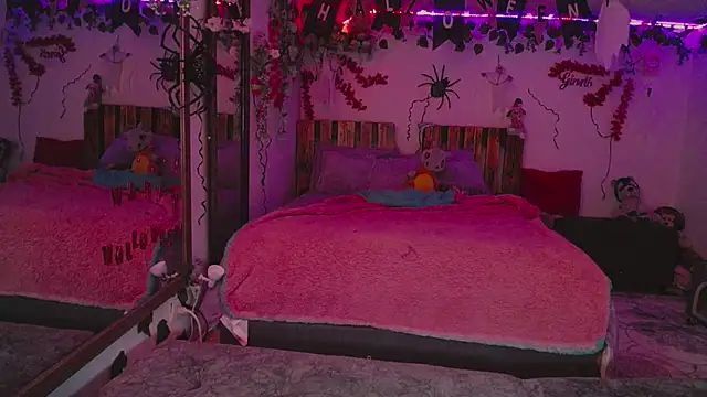 azahar  ziiz online show from 10/19/25, 02:12