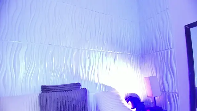 Snapshot of Abby__colins chatting on 09/16/25, 09:16 Abby  colins online show from 09/16/25, 09:16