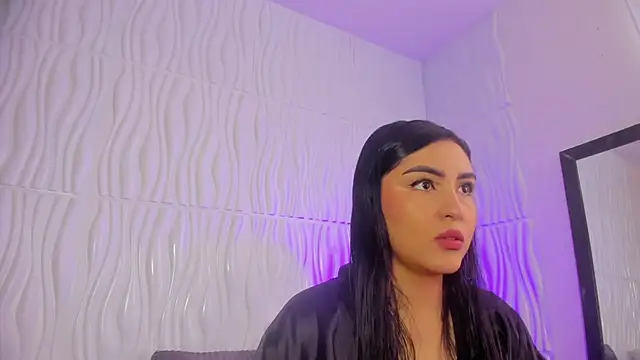 Snapshot of Abby__colins chatting on 09/27/25, 04:45 Abby  colins online show from 09/27/25, 04:45