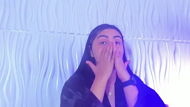 Snapshot of Abby__colins chatting on 10/14/25, 07:14 Abby  colins online show from 10/14/25, 07:14