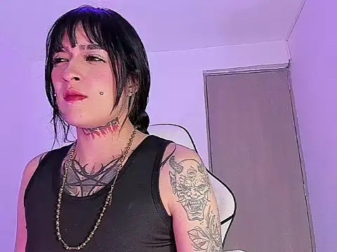 sarah benjjaminn online show from 04/30/26, 11:38
