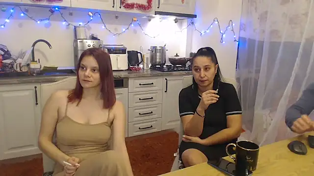 Snapshot of Tasty_Shape chatting on 01/27/25, 03:50 Tasty Shape online show from 01/27/25, 03:50