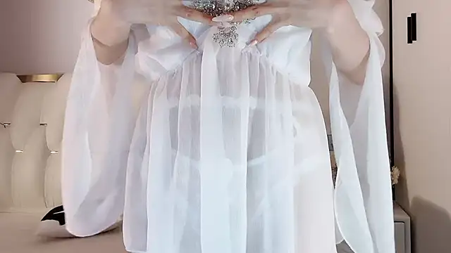 Snapshot of lvy-w chatting on 01/12/25, 04:18 lvy-w online show from 01/12/25, 04:18