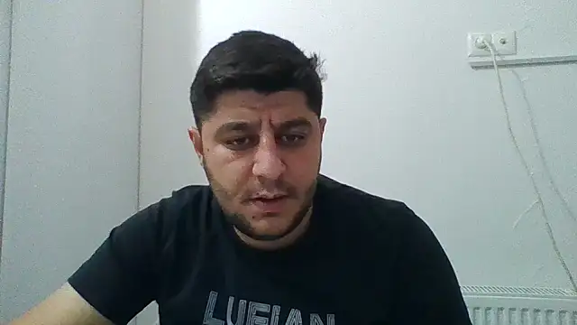 erkekkkadam online show from 12/14/25, 09:08