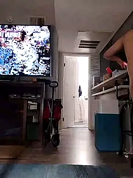 ft2022W online show from 02/07/25, 06:24