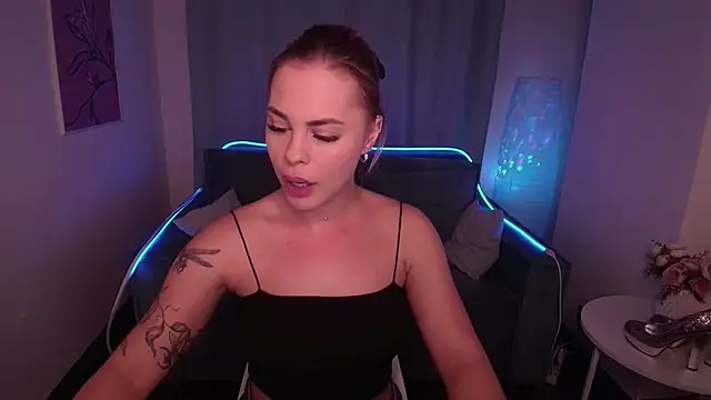 RikaRaily online show from 02/25/25, 06:25