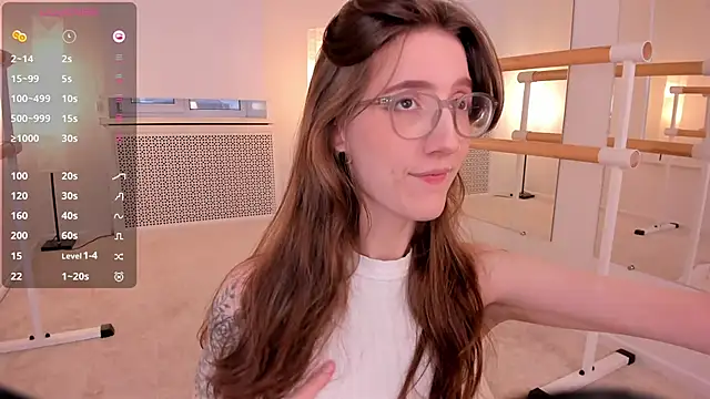 Snapshot of Lola_Missy chatting on 10/11/25, 05:17 Lola Missy online show from 10/11/25, 05:17