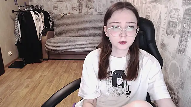 AmeliaKamishiro online show from 03/20/25, 01:48