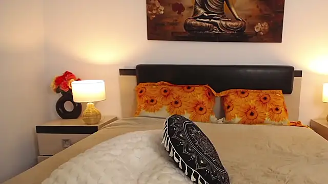 LauraGreen34 online show from 12/17/25, 08:09