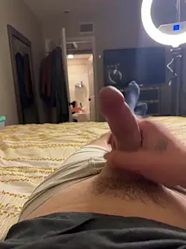 Snapshot of MnM4ever chatting on 01/07/26, 08:39 MnM4ever online show from 01/07/26, 08:39