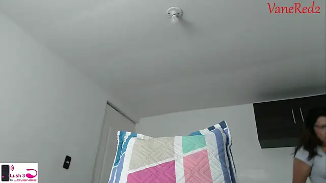 vanered2 online show from 10/18/25, 12:06