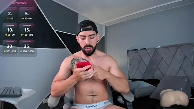 Snapshot of Markbrown chatting on 01/06/25, 11:52 Markbrown online show from 01/06/25, 11:52