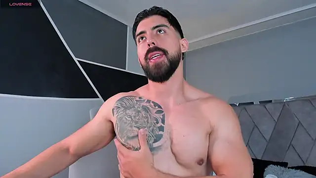 Snapshot of Markbrown chatting on 01/12/25, 05:44 Markbrown online show from 01/12/25, 05:44