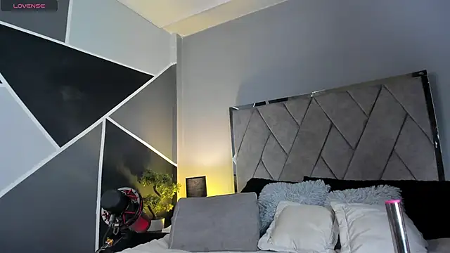 Snapshot of Markbrown chatting on 03/12/25, 10:28 Markbrown online show from 03/12/25, 10:28