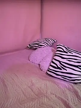 Felicia smok3 online show from 12/27/24, 01:00