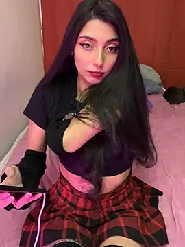 Snapshot of Felicia_smok3 chatting on 07/09/26, 03:43 Felicia smok3 online show from 07/09/26, 03:43
