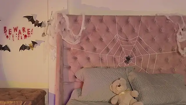  Linoshka 1 online show from 10/30/25, 09:48