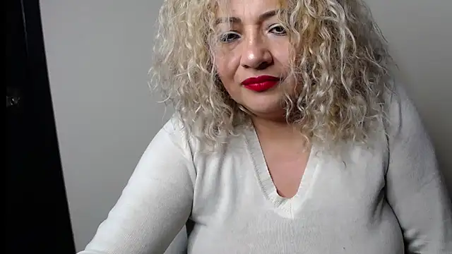 MariaJoseBarraza online show from 03/11/25, 08:53