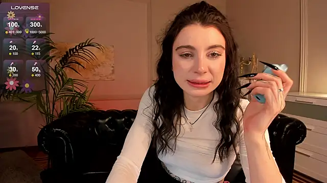 Ashley-Urban online show from 02/28/25, 01:36