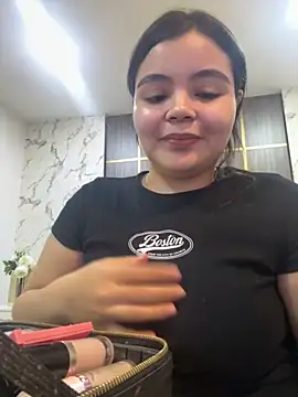 IsabellaAllen online show from 10/05/25, 07:56